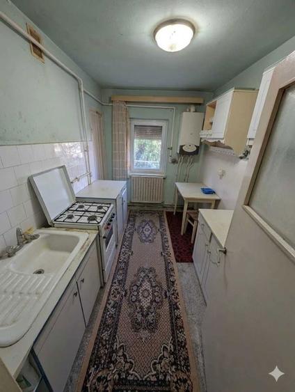 Apartament 2 camere decomandat etaj 1 Traian Repka - 1