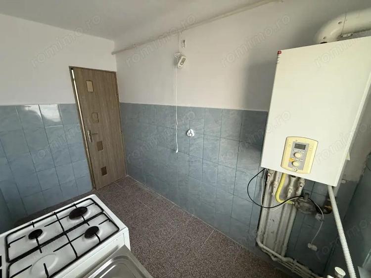 Vest - 2 camere, etaj 2, centrala gaz - 6