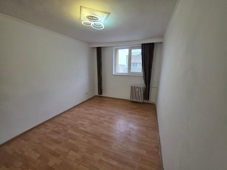 Sos Colentina intersectie Fundeni, bloc reabilitat, stradal, vedere spate, - 10