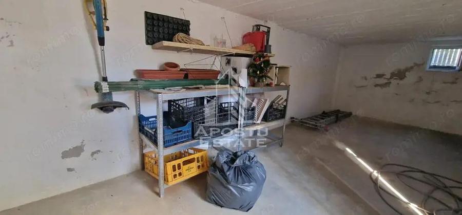 Casa individuala , centrala proprie , AC , curte , in oras - 12