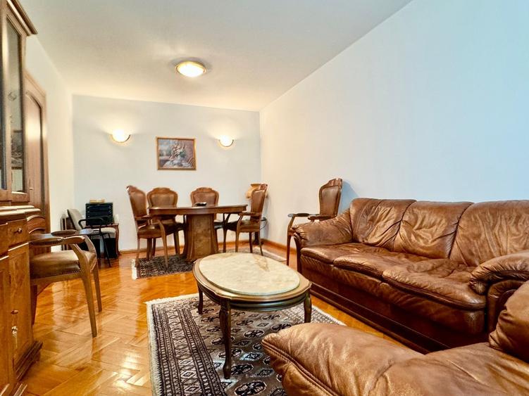 APARTAMENT 2 CAMERE -  ALEEA ALEXANDRU - UTILIZARE MIXTA - LOCUINTA/BIROU - 8