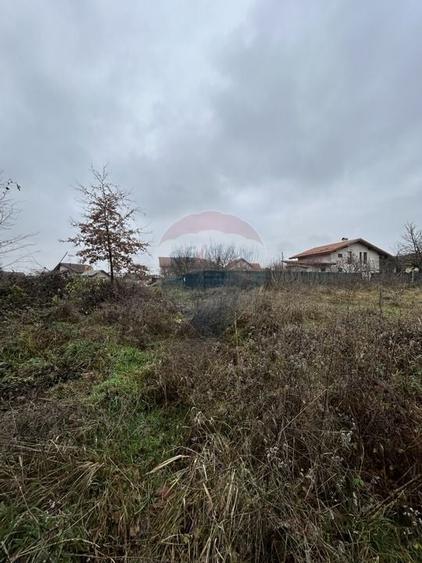 Teren 1,200mp si 400m2 cota drum Satu Nou de Jos / Strada Principala - 1