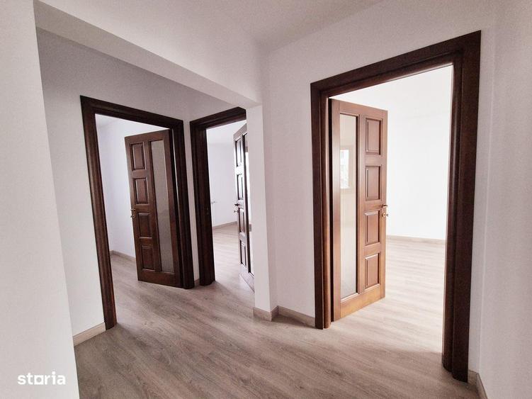Apartament cu 4 camere, decomandat, etaj 1, ultracentral - 6