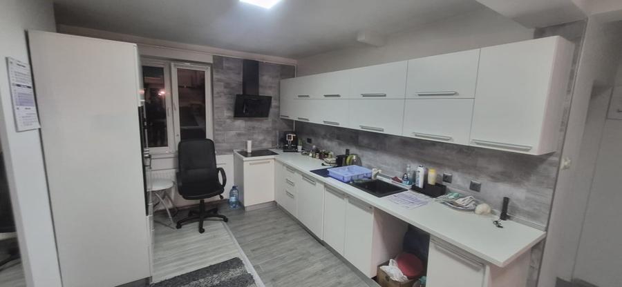 Apartament 3 camere DECOMANDAT, zona TEACA - 4