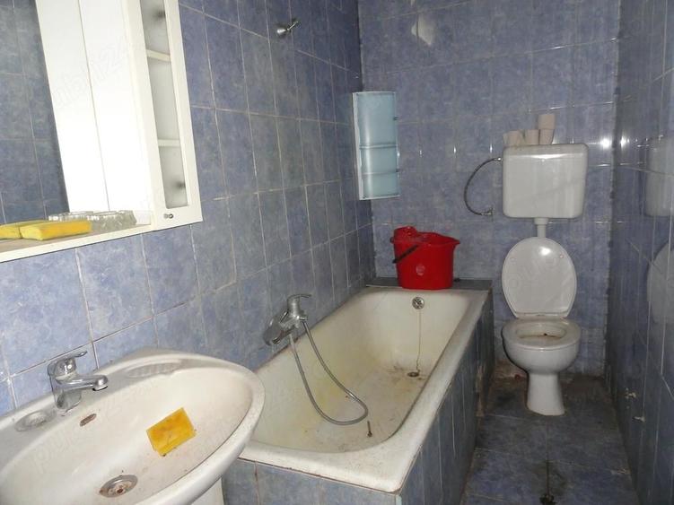 Casa solida din caramida in Parneava, teren 720 mp - 18