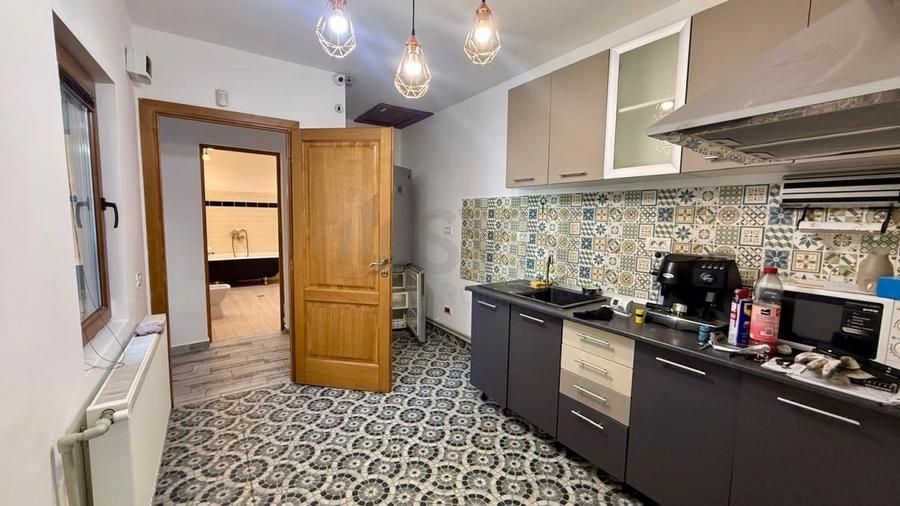 REV2005448 Casa 3 camere cu mansarda I De inchiriat I Basarab - 2