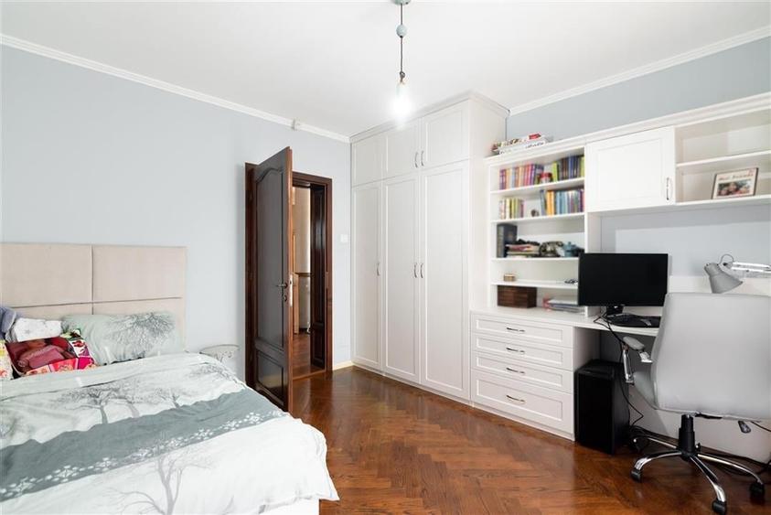 RECO Vila cu 5 camere str. Apateului- zona Nufarul - 27