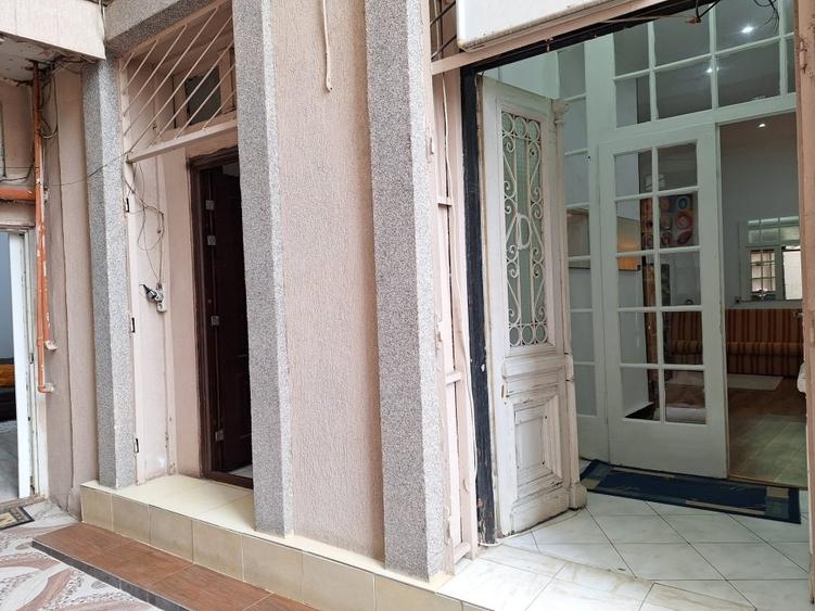 Vila fara risc seismic,renovata,izolata ext,P+1+pod inalt,9 camere,4 bai,pivnita - 50