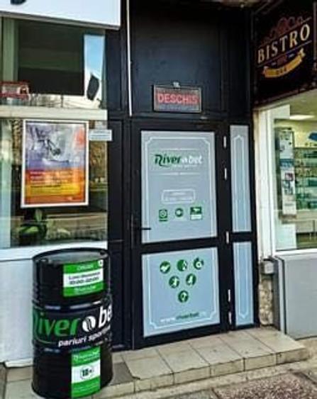 Spatiu comercial de vanzare - 3