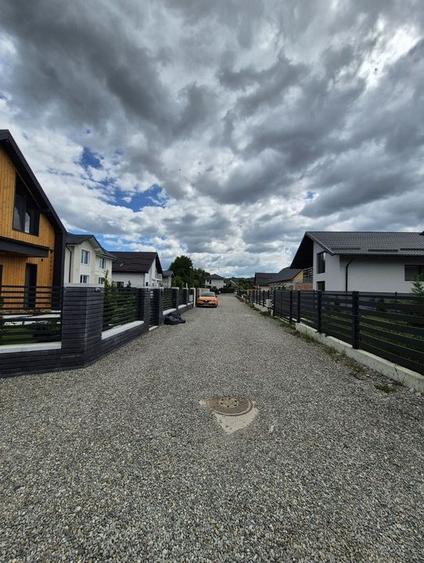 2 Vile/Case noi, de v&acirc;nzare la munte in loc. Breaza - Prahova - 36