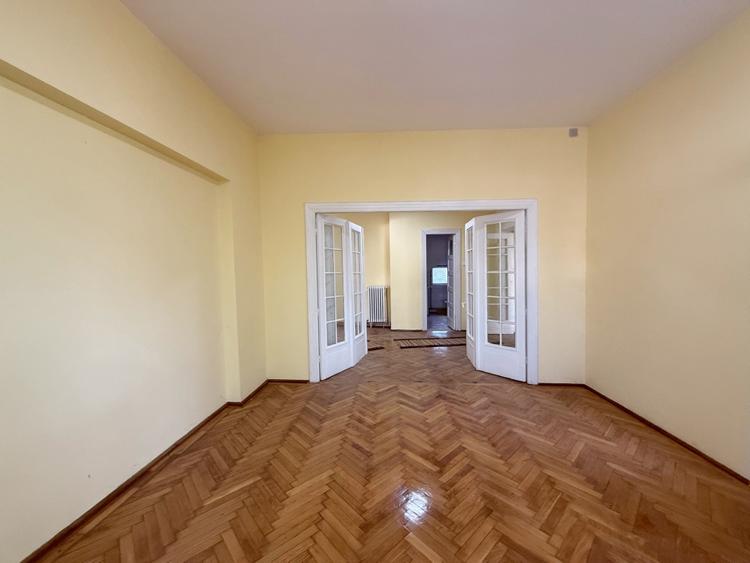 Ultracentral Ploiesti – parter de vila cu sarmul anilor ’50 - 2