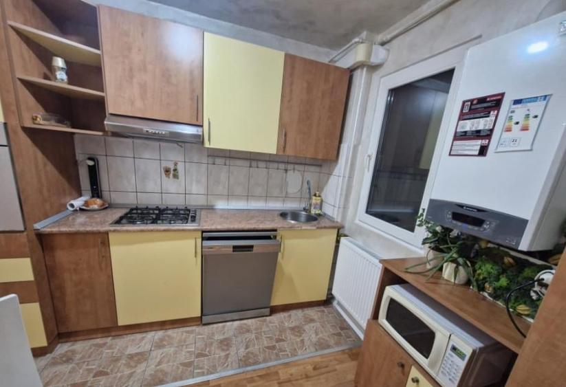 Apartament 3 camere mobilat etaj 2,  Astra - 5