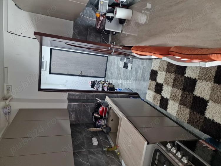 Vand apartament in Campina Vand apartament in Campina