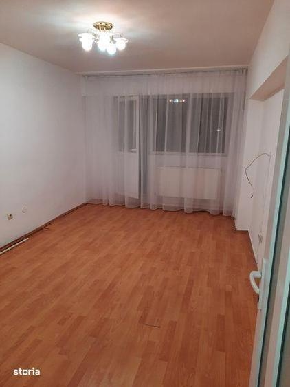 Apartament de vanzare - 6
