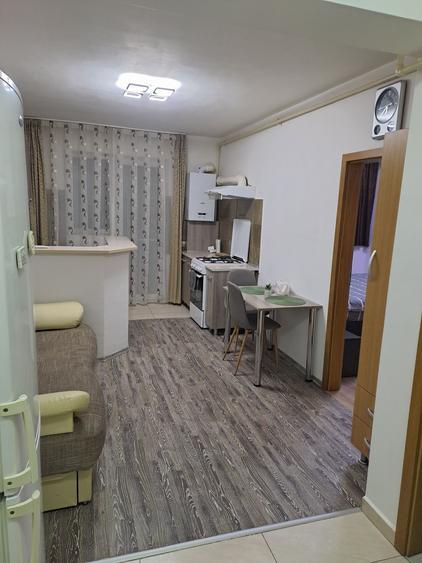 Pf Apartament cu 2 camere cu parcare inchiriere zona Edgar Quinet M - 8