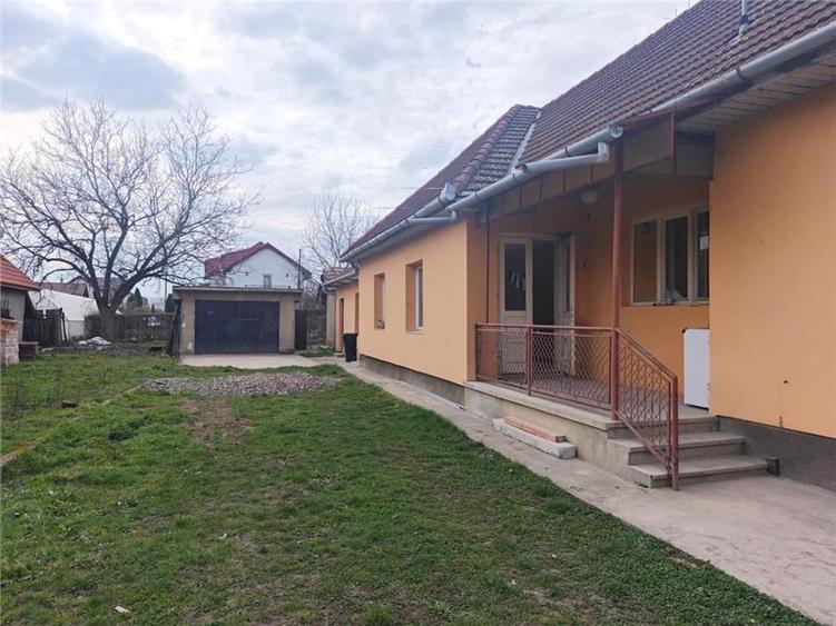 Casa Renovata Curte Individuala Teren 650 mp - 4