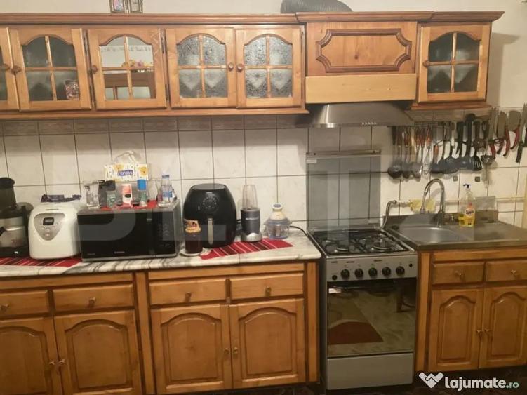 Casa de vanzare, cu 7 camere, 480 mp, zona Bd. Bucovina - 13