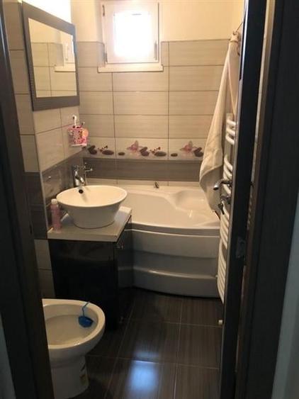 Decomandat, etaj1, Astra, Brasov - 9