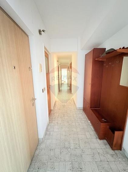 De închiriat apartament 4 camere, recompartimentat în 3, Iancului - 7