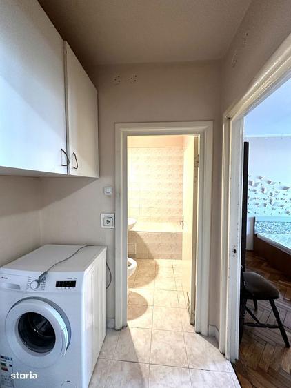Apartament cu 2 camere semidecomandat, mobilat în Complex Studențesc