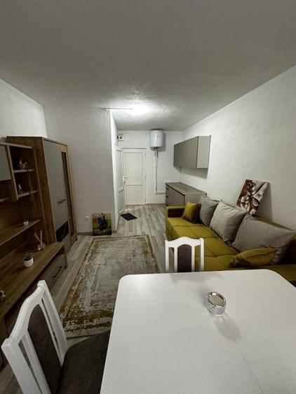 Bloc - studio/garsoniera, direct de la proprietar! - 3