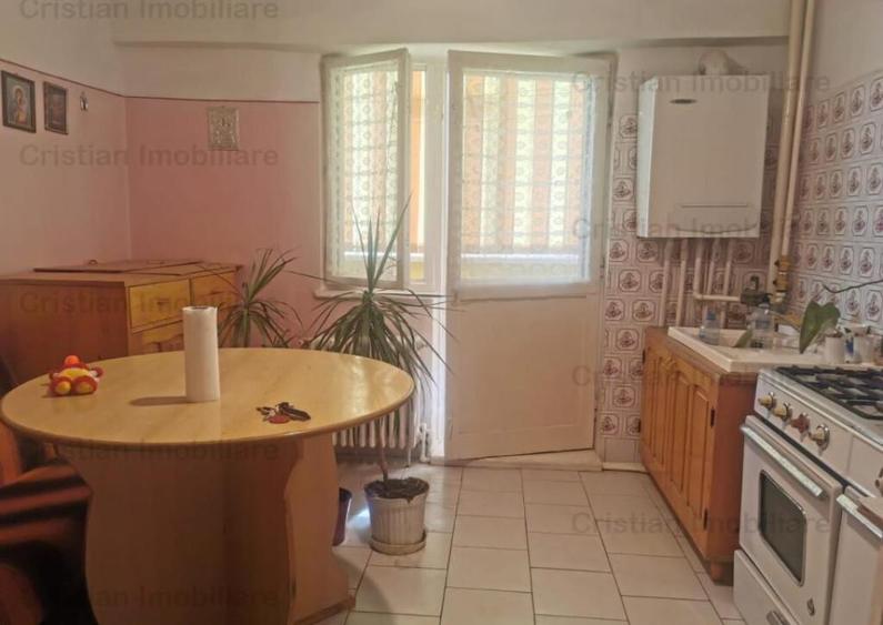 Scolilor 3 cam 70mp conf.1 Decomandat Mobilat utilat , balco - 3