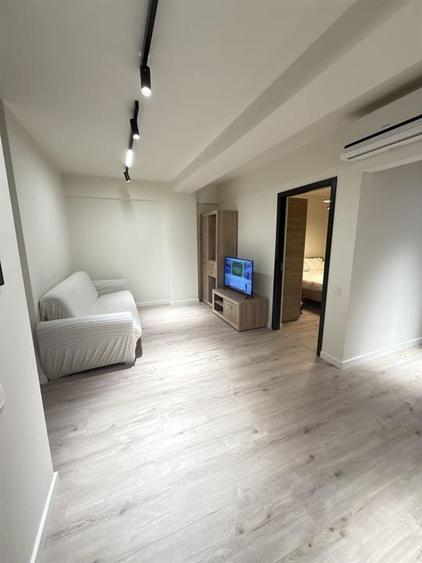 Etaj 1 - CUG Str. Hlincea, 2 camere mobilat si utilat - 1