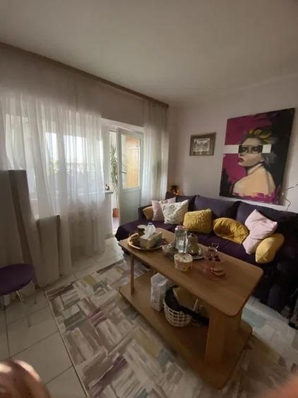 GARSONIERA DECOMANDATA MODERNA MOBILATA SI UTILATA CRANGASI BLOC 1984 - 1