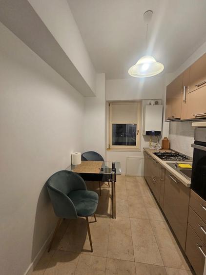 Proprietar Inchiriez apartament 2 camere Royal Town Copou+parcare subt - 2