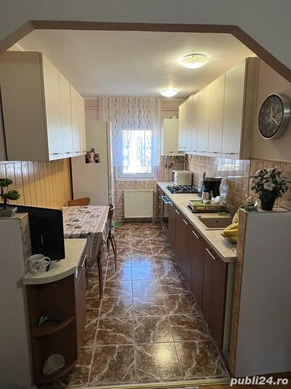 Vand apartament 3 camere- Zona Terezian, langa liceul Lia - 5