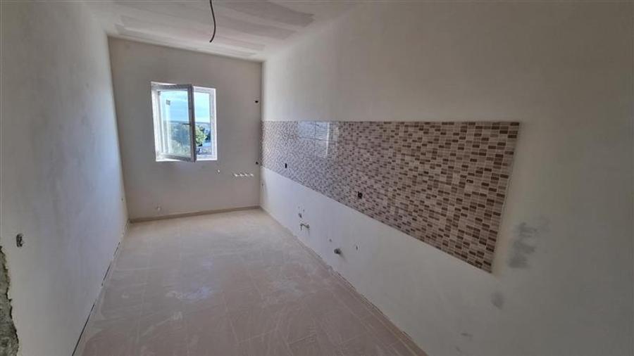 Garsoniera 40mp imobil nou  Sos. Salaj - 5