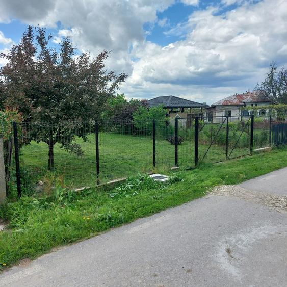 Teren intravilan - 2