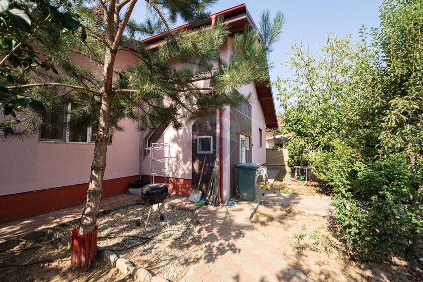 Casa de vanzare 3 camere Mansardabil Varteju Magurele Ilfov - 1
