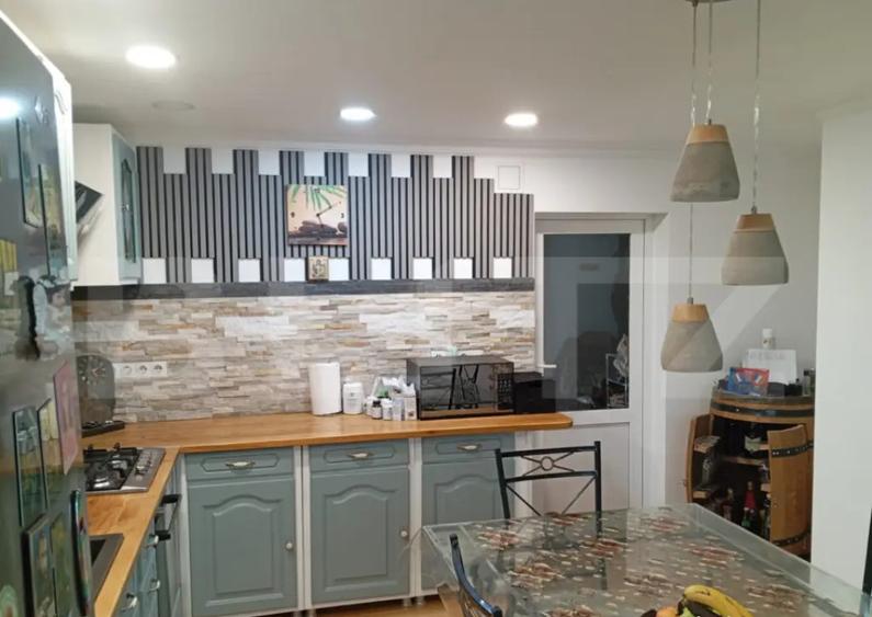 Casa individuala 262 mp, teren 1337 mp, in Mihai Viteazu - 9