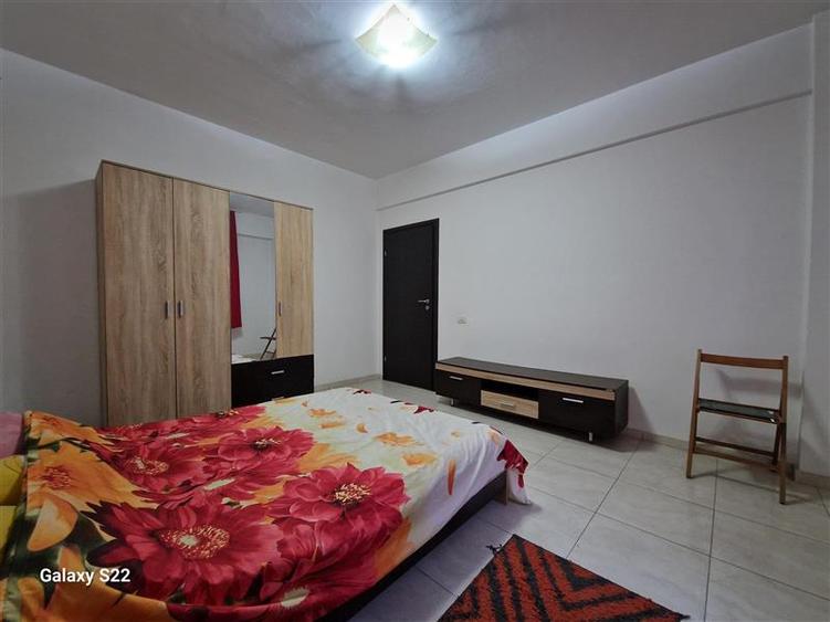 2 cam Militari Residence, str. Rezervelor- Roz Cafe - 9