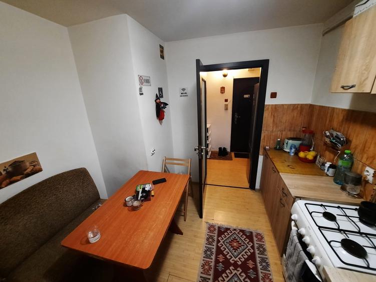 Apartament cu 2 camere, zona Podu Ros - 5