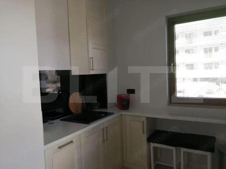Apartament de 3 camere ultrafinisat, 74 mp utili, Calea Moldovei - 11