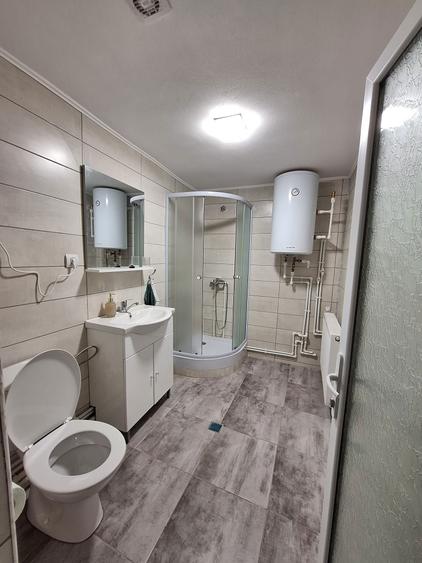 Inchiriez casa la tara - 5