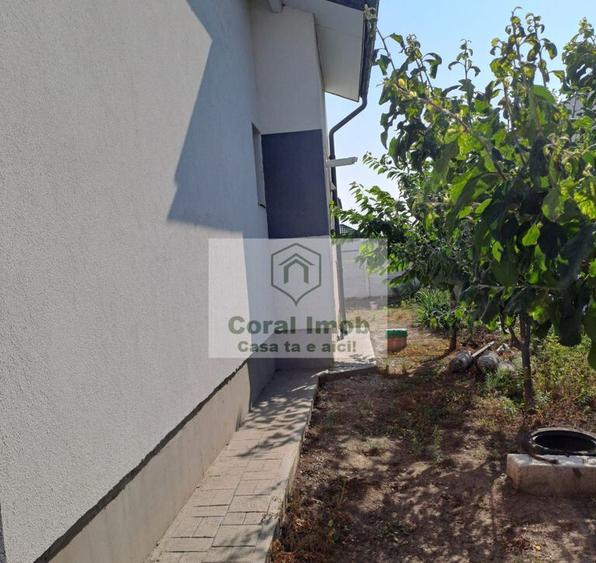 Inchiriez casa intrare Comuna Berceni - 11