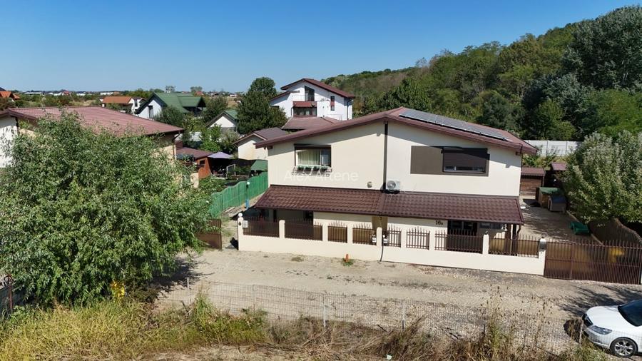 Casa tip duplex cu curte proprie, aproape de padure, in Țeghes - Domnesti IF