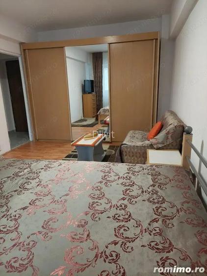 Garsoniera in complexul studentesc vis-a-vis de fostul abator