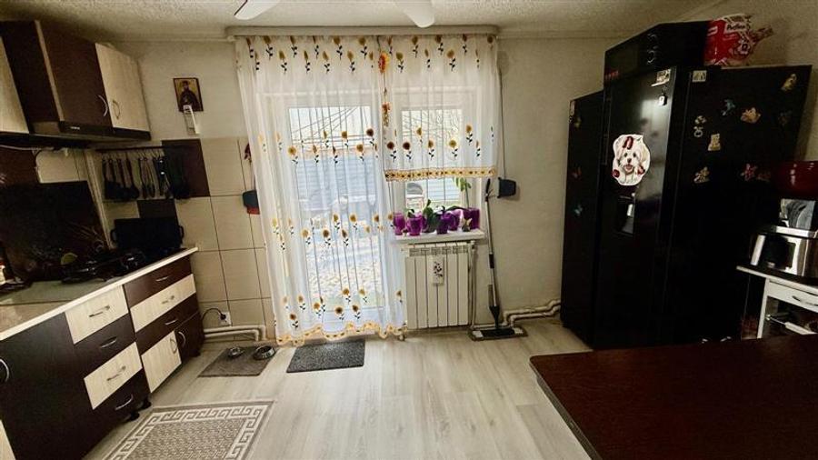 Apartament cu 2 camere de vanzare - 8