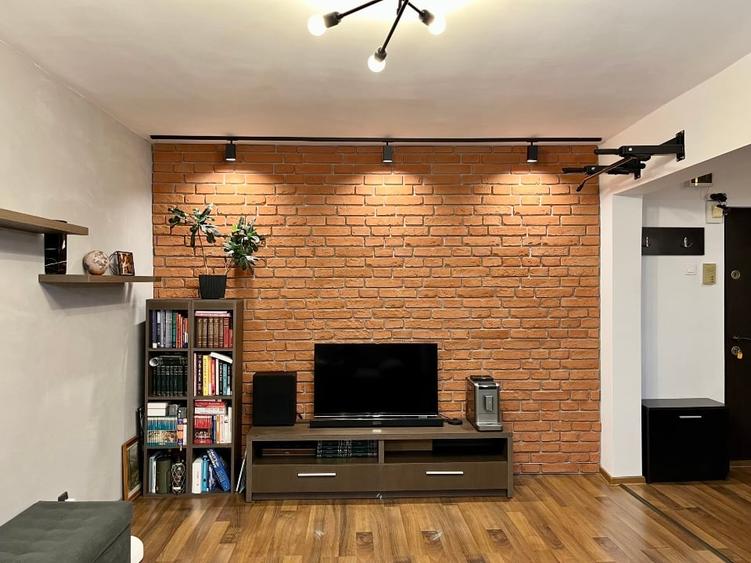 Apartament 2 camere, mobilat complet, et 1 din 4, loc parcare – Oradea  95 000 € - 1