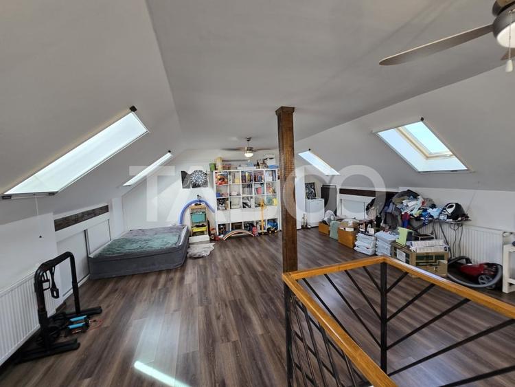 Casa de vanzare 5 camere 160mpu 3 bai 120mp teren liber zona Selimbar - 15