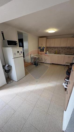 Casa renovata cu 3 camere zona Mosnei - 15