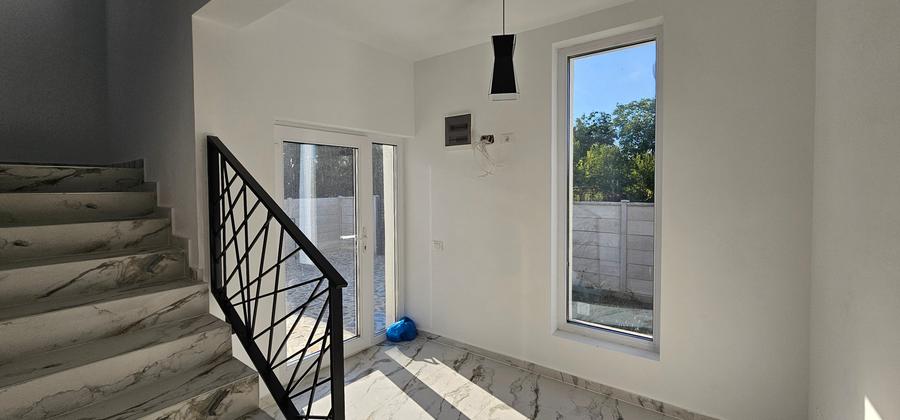 Vila moderna P+1+pod | SUPER PRET | 2 placi de beton | - 8