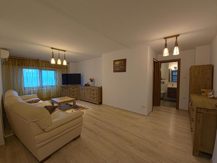 Faleza Nord 3 camere vedere la mare loc de parcare termen lung - 2