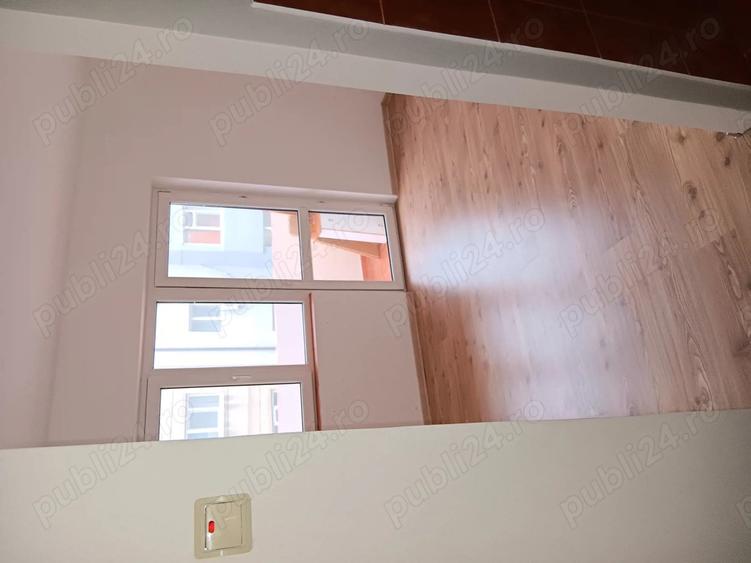 Apartament de vanzare cu 3 camere, decomandat, Splai Mihai Viteazul- Drobeta Turnu Severin - 4