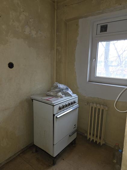 Titan - 5 minute Metrou Nicolae Grigorescu - Garsoniera confort 1 (  anul 1979 ) - 8