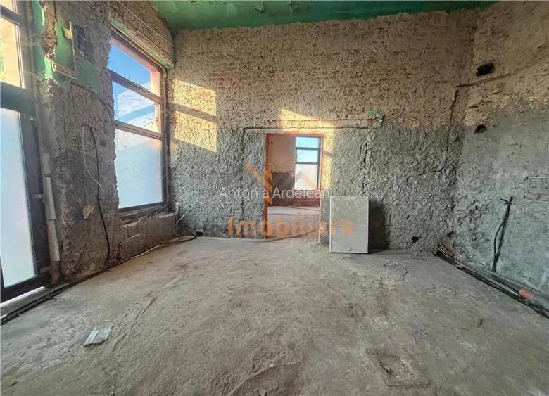 SPATIU COMERCIAL CENTRAL | 107 MP | ORADEA